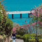 Lazzuro 7 * Burgas