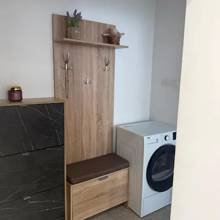 Lazzuro 7 * Burgas